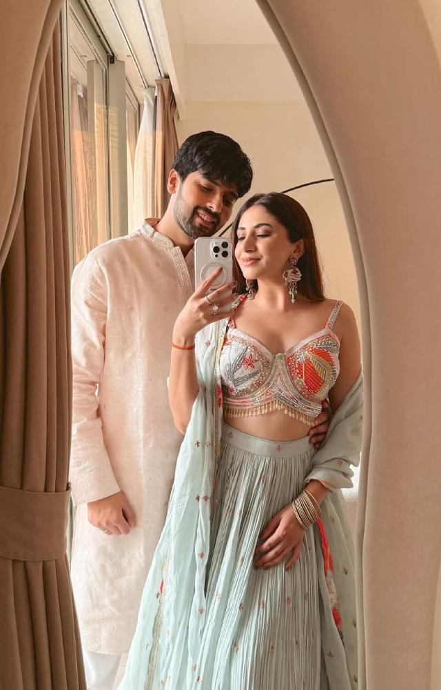 Instagram profile of Aashna Shroff, Fashion influencer