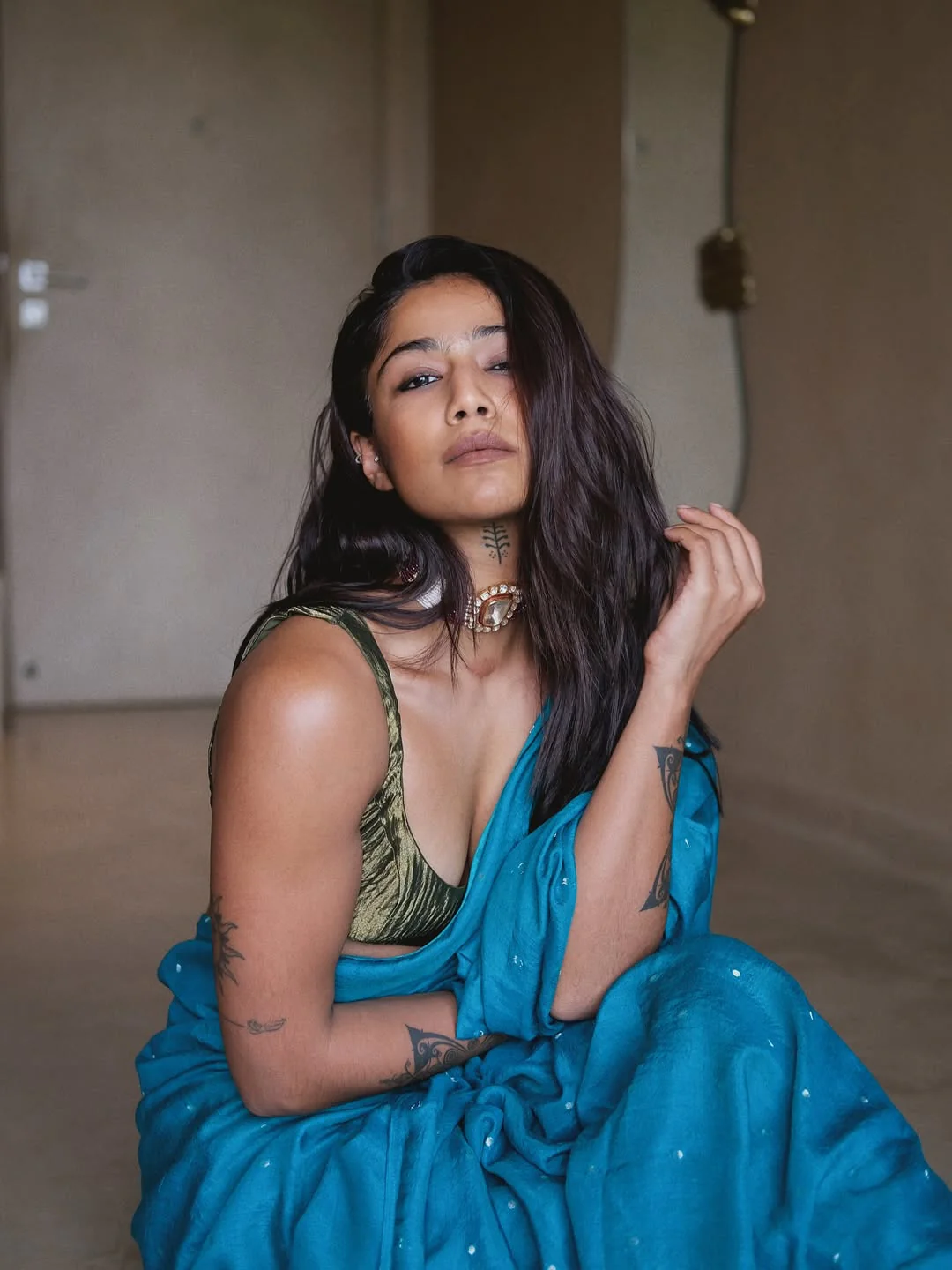 Instagram profile of Santoshi Shetty, Fashion influencer